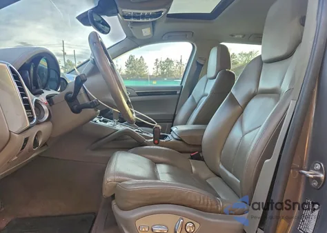 2013 Porsche Cayenne S z USA, uszkodzony, nr VIN WP1AB2A24DLA81954